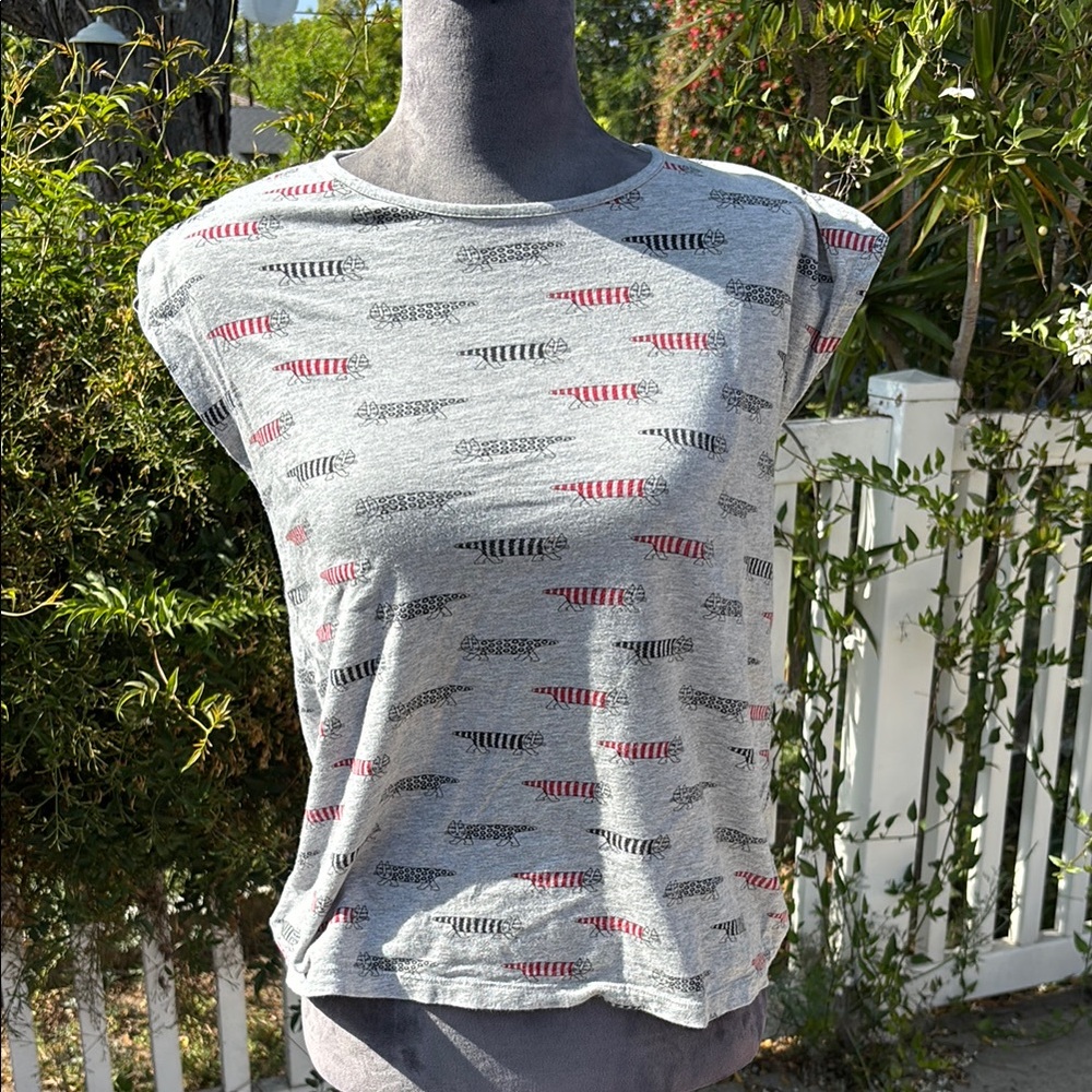 Uniqlo Lina Larsen designed Girls’ Capped Sleeve T-Shirt, Size 11-12
